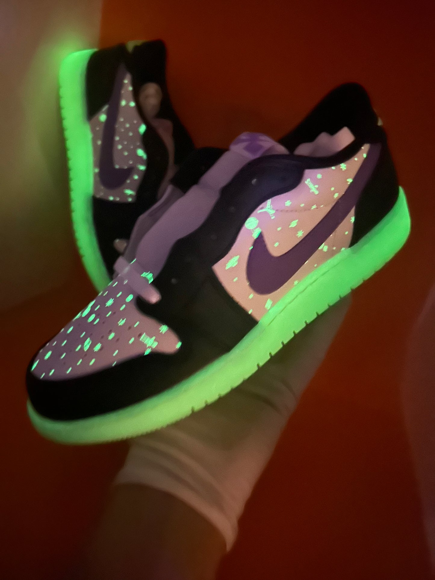 RARE Nike Air Jordan 1 Low OG Black Raspberry (HF0410 001) GS 'Glow in the Dark' SIZE 7Y