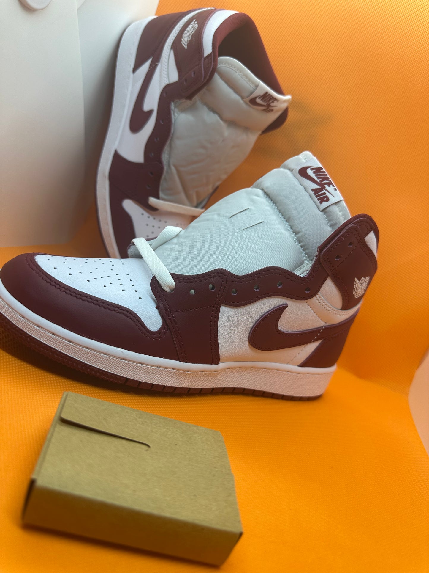Nike Air Jordan 1 Retro High Team Red FD1437-160 100% AUTHENTIC NEW SIZE 6.5Y