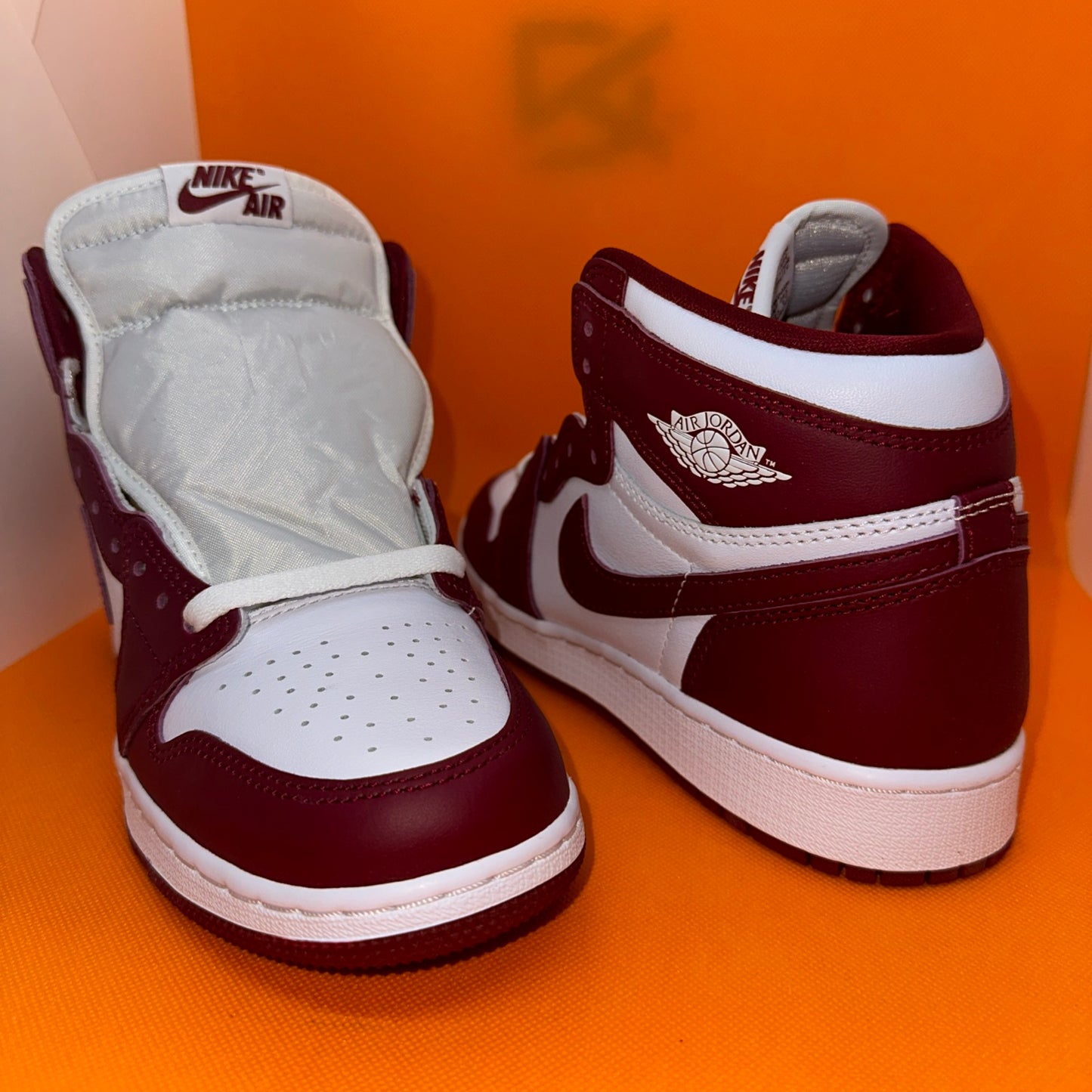 Nike Air Jordan 1 Retro High Team Red FD1437-160 100% AUTHENTIC NEW SIZE 6.5Y