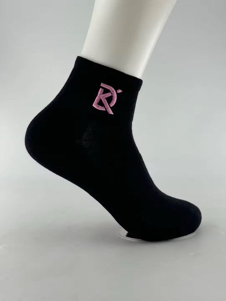 DELKILO23 - 4 PAIRS $35