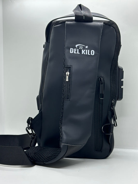 DEL KILO 23 BAG Cross Waterproof for Men and Women, Anti-theft with USB Charging
